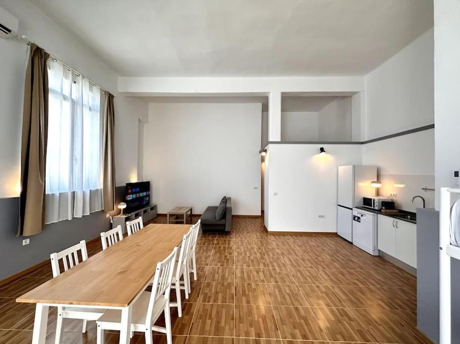 Benimaclet Industrial Apartaments Valencia Exteriör bild